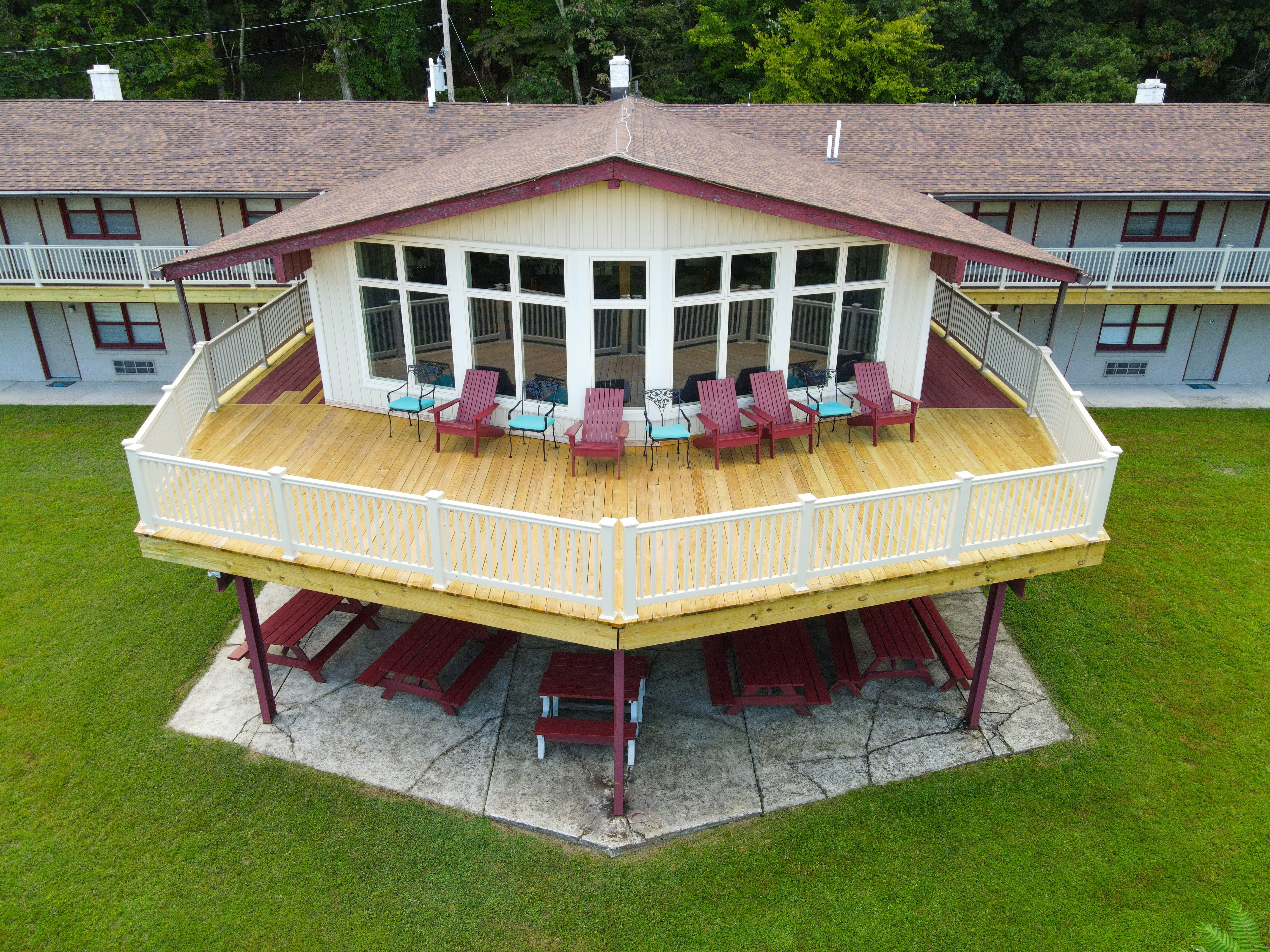 Ridge Inn deck